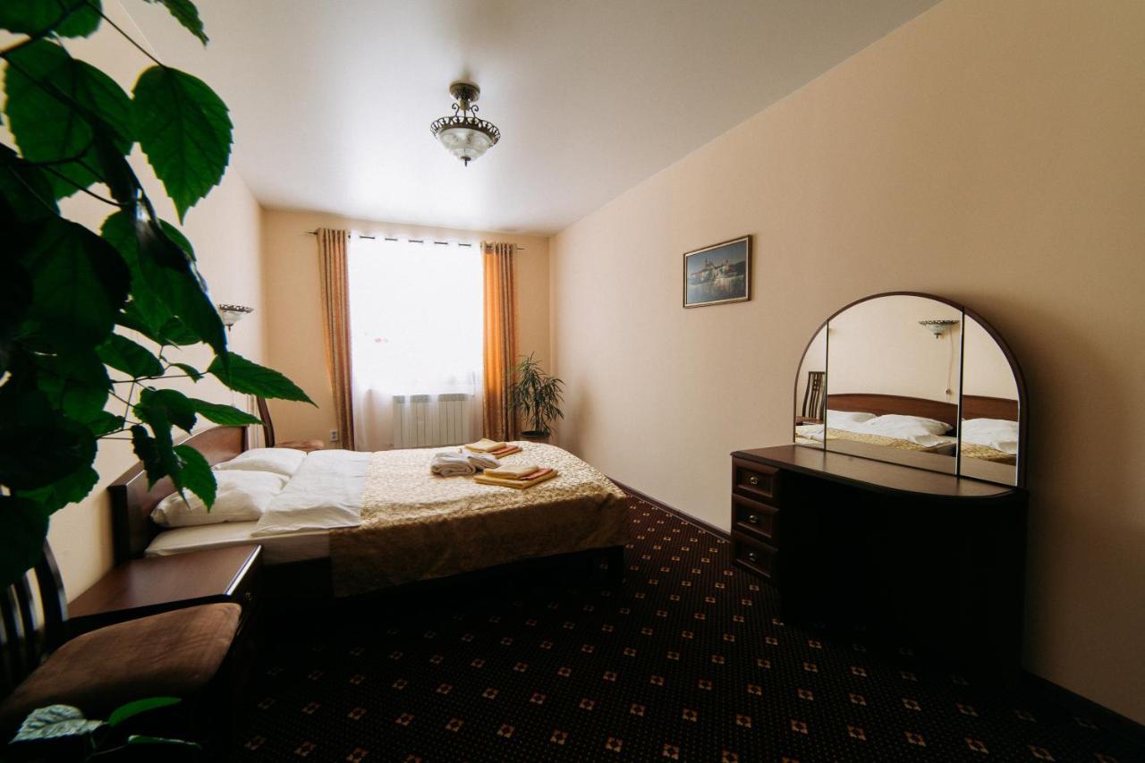 Hotel Praha Smolensk Room photo